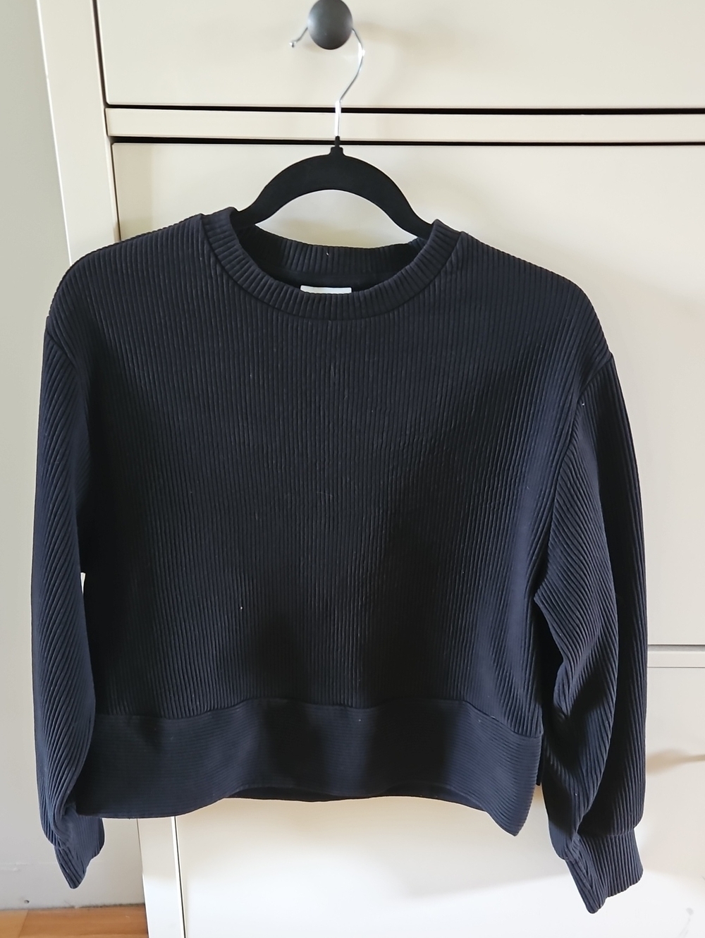 Varley Black Ribbed Crew Sweater Size Small